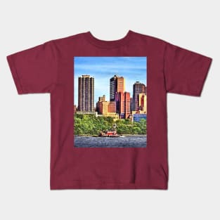 Palisades Interstate Park - Tugboat on the Hudson Kids T-Shirt